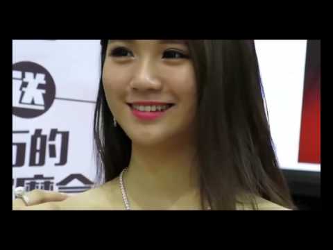 Hot Body Painting   Festival Asian Girl Show